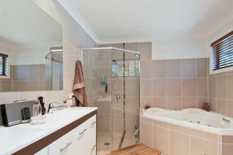6 Mccleary Street, Bundall - Thumbnail 6