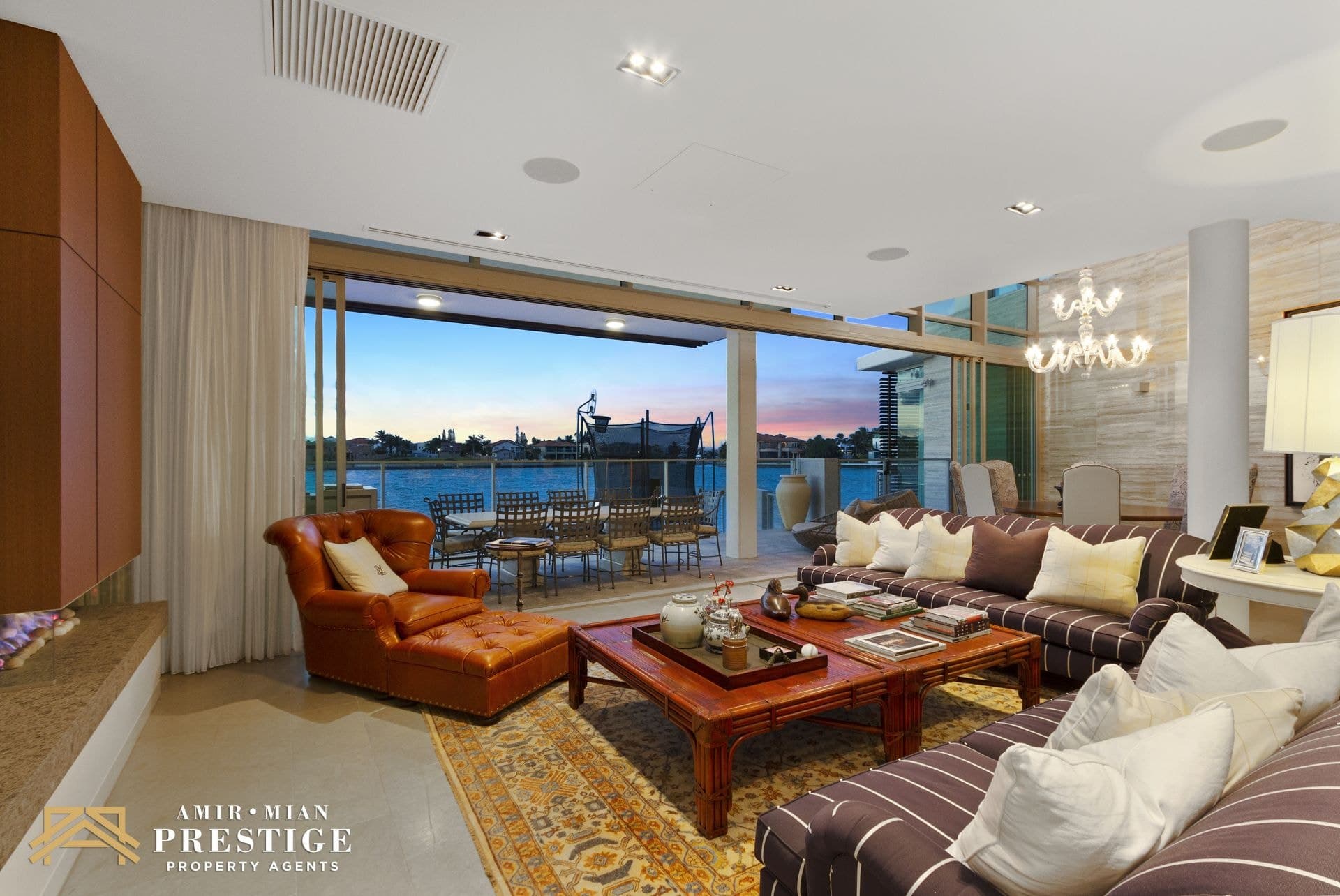 13 Ephraim Island Parade, Paradise Point - Thumbnail 4