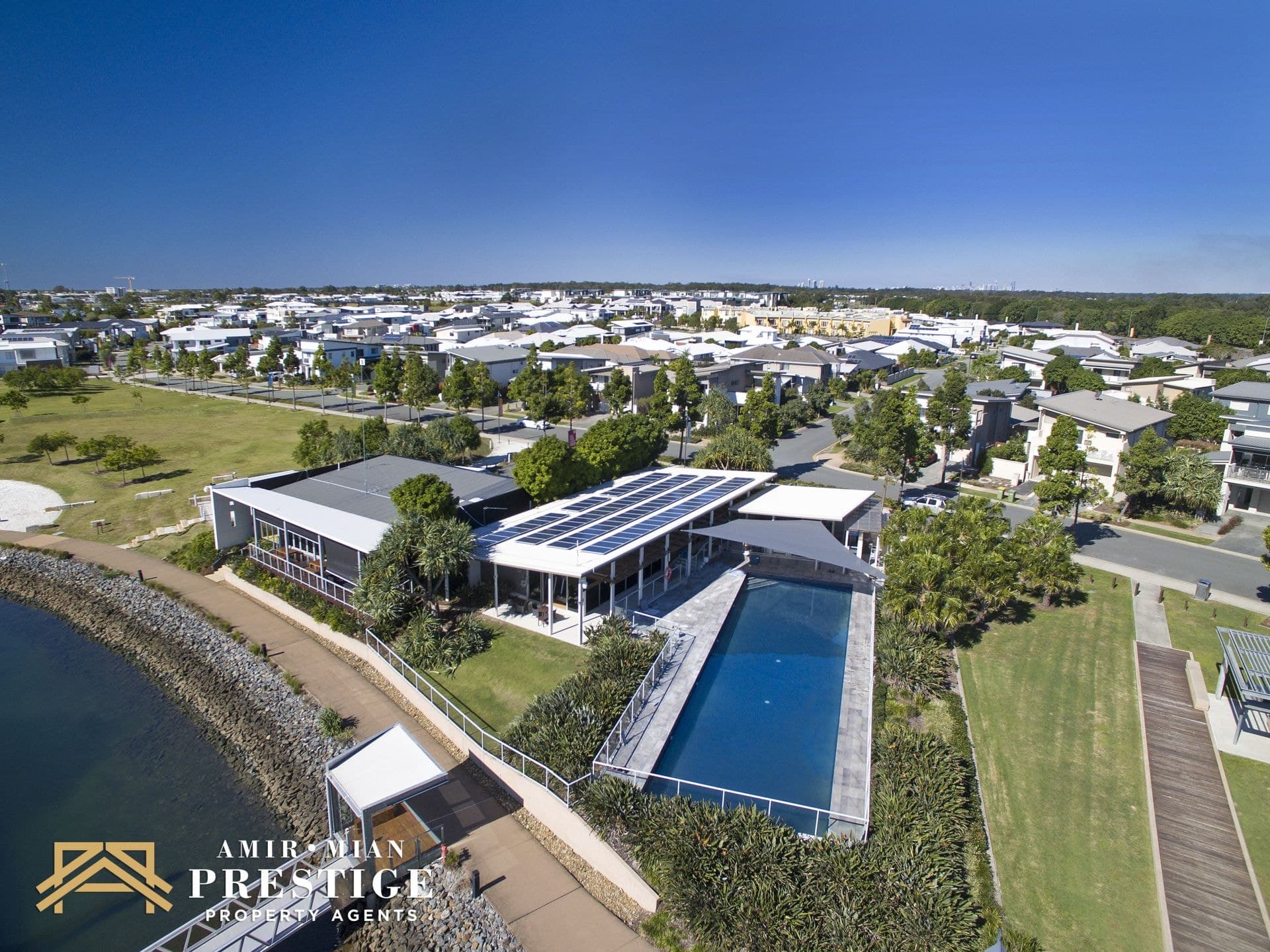 1 Mayfair Lane, Hope Island - Thumbnail 8