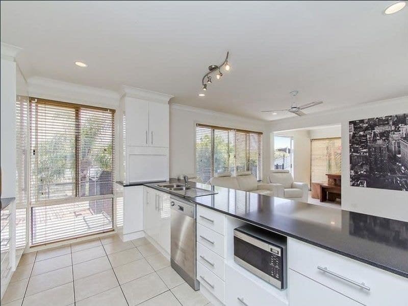 8 Mackay Close, Sorrento - Thumbnail 6