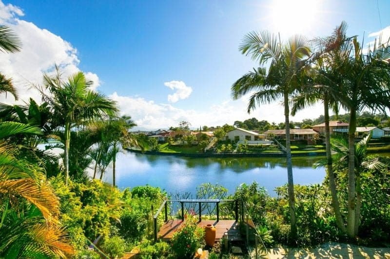 375 Benowa Road, Benowa Waters - Image 1