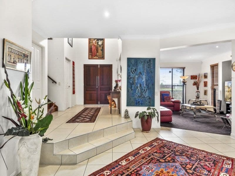 26 Daimler Drive, Bundall - Thumbnail 6