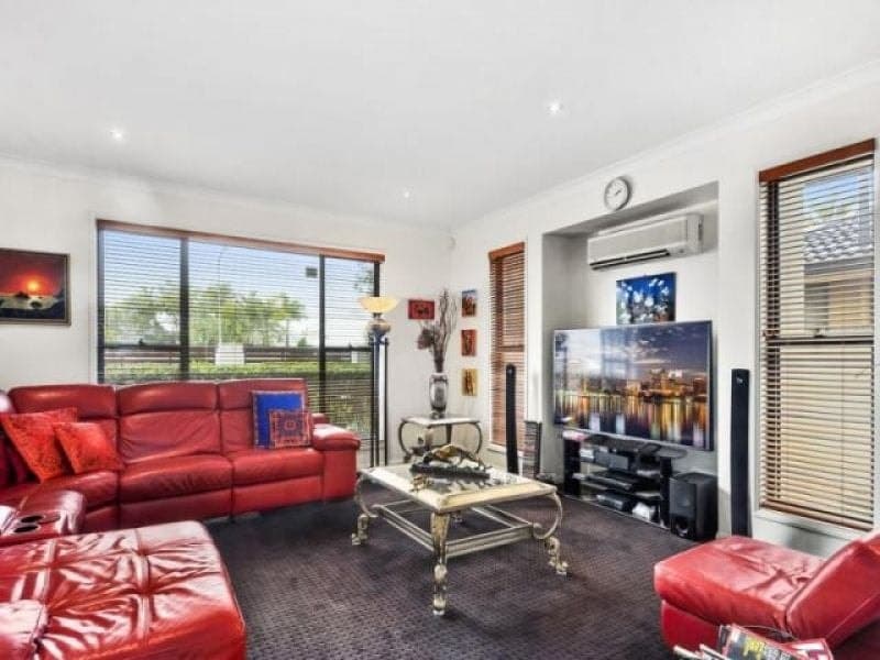 26 Daimler Drive, Bundall - Thumbnail 7