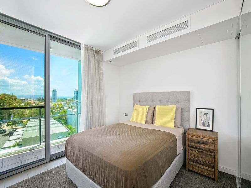 305/3018 Surfers Paradise Boulevard, Surfers Paradise - Thumbnail 7