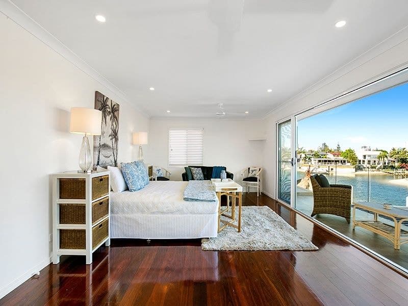16 Alvarado Court, Broadbeach Waters - Thumbnail 5