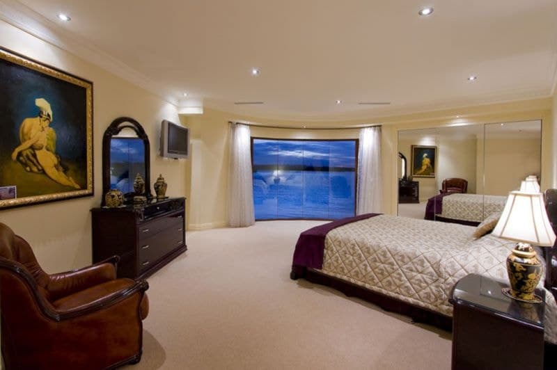 19 Queen Anne Court, Sovereign Islands - Thumbnail 8