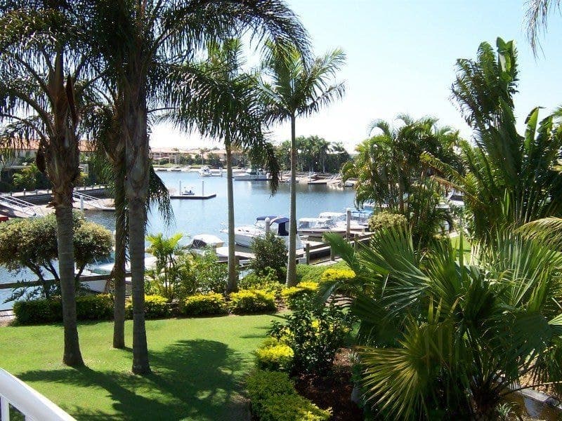 10/75 Morala Avenue, Runaway Bay - Image 1