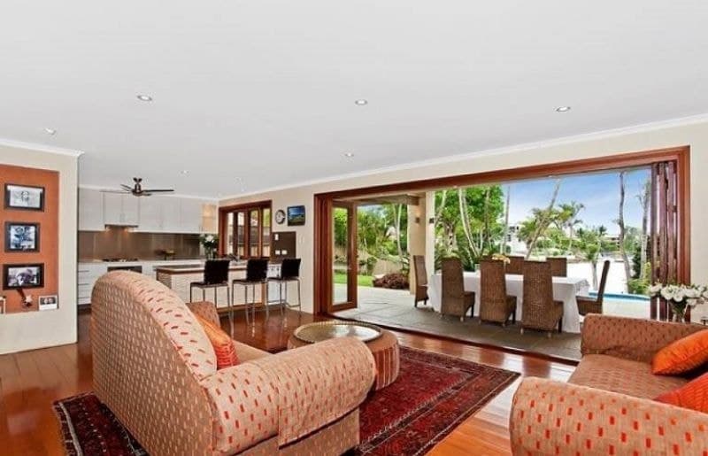 3 Village Low Road, Benowa Waters - Thumbnail 5