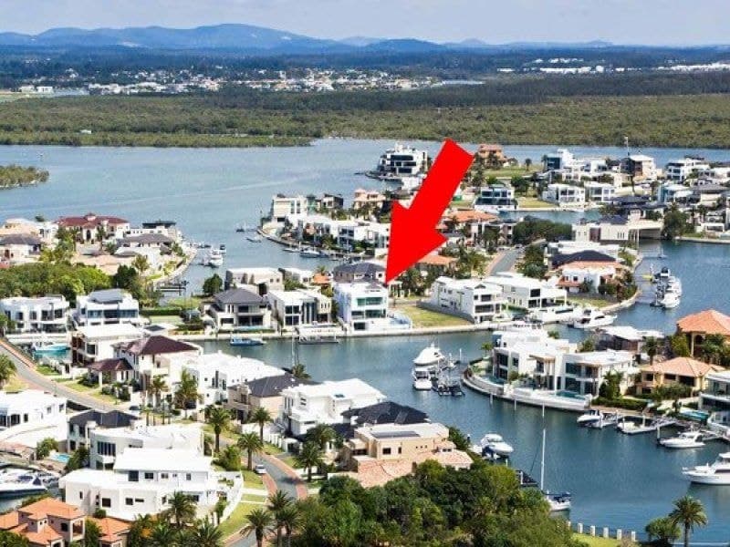 63 The Sovereign Mile, Sovereign Islands - Image 1