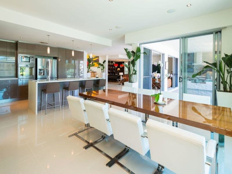 6 Kensington Mews, Sovereign Islands - Thumbnail 4