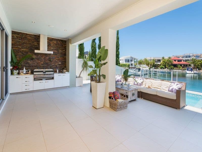 6 Kensington Mews, Sovereign Islands - Thumbnail 5