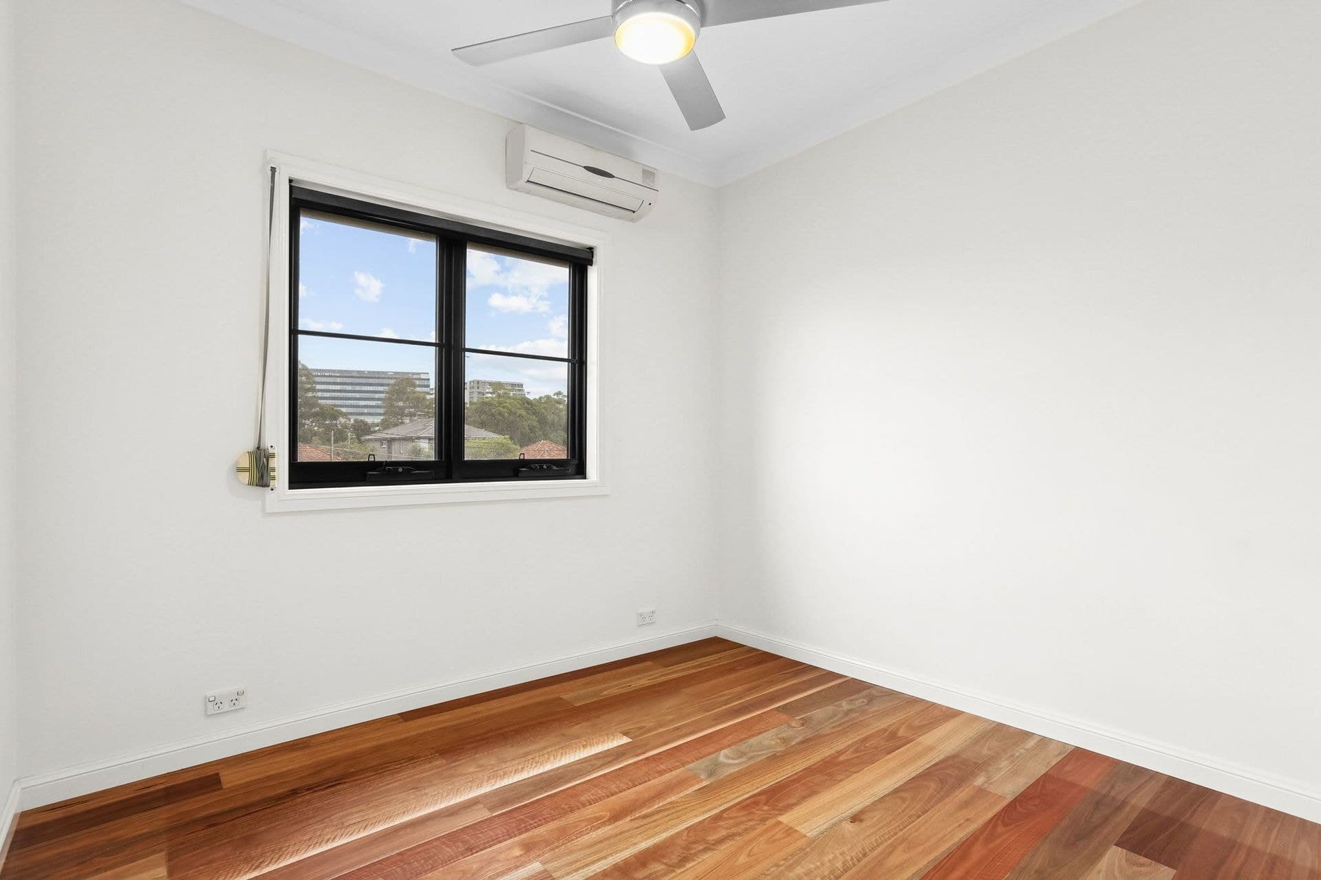 20a Forster Street, Mascot - Thumbnail 8