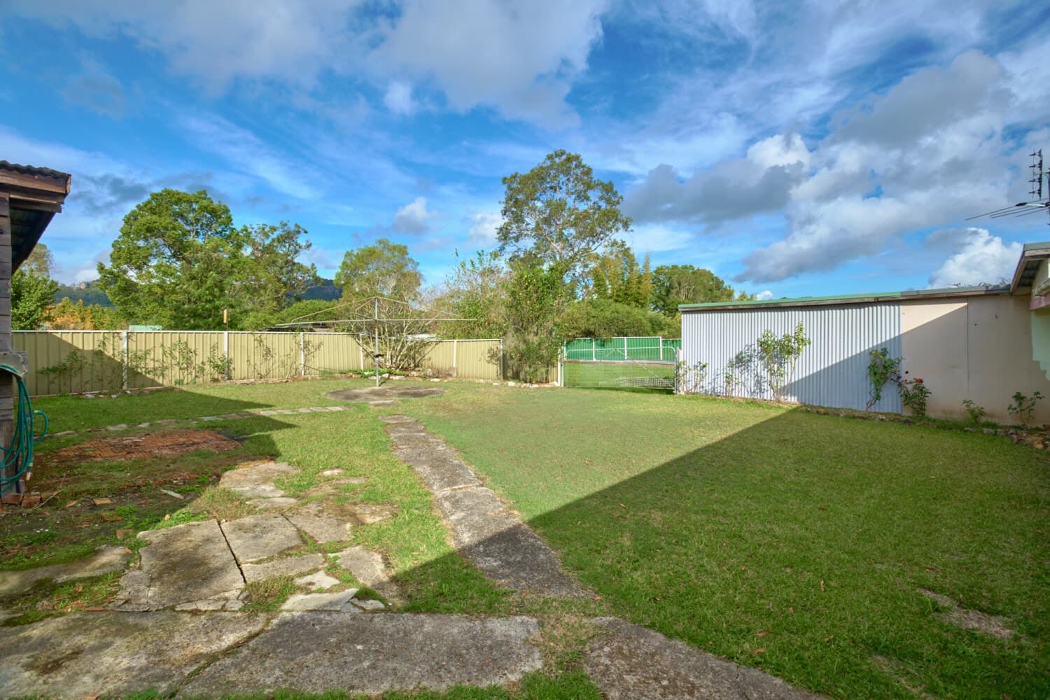 T_91 “ The House, That Ray Built ”, Bulahdelah - Thumbnail 8