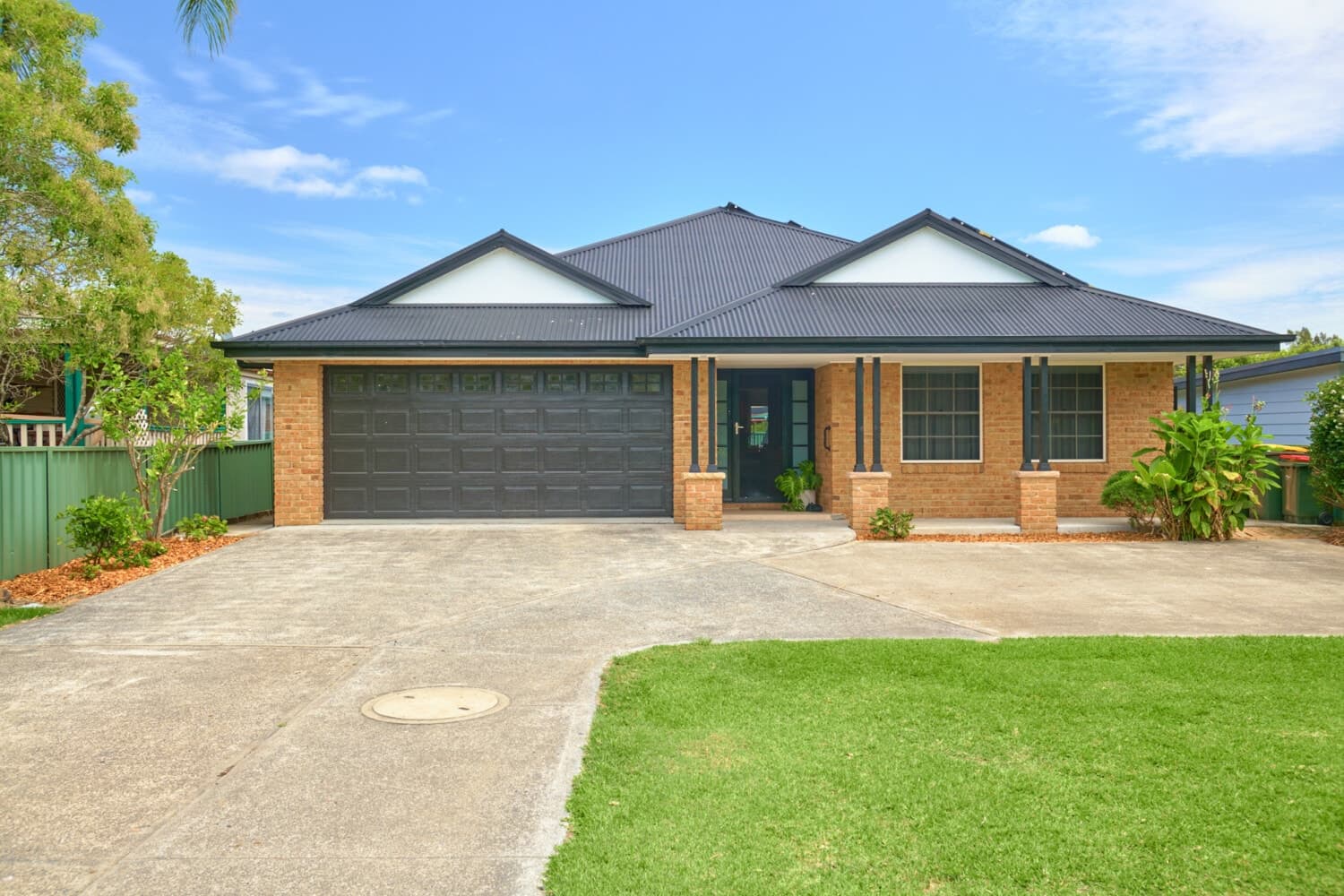 B_115 “Classy 5 Bed Repainted, Restyled, Refreshed”, Bulahdelah - Thumbnail 8