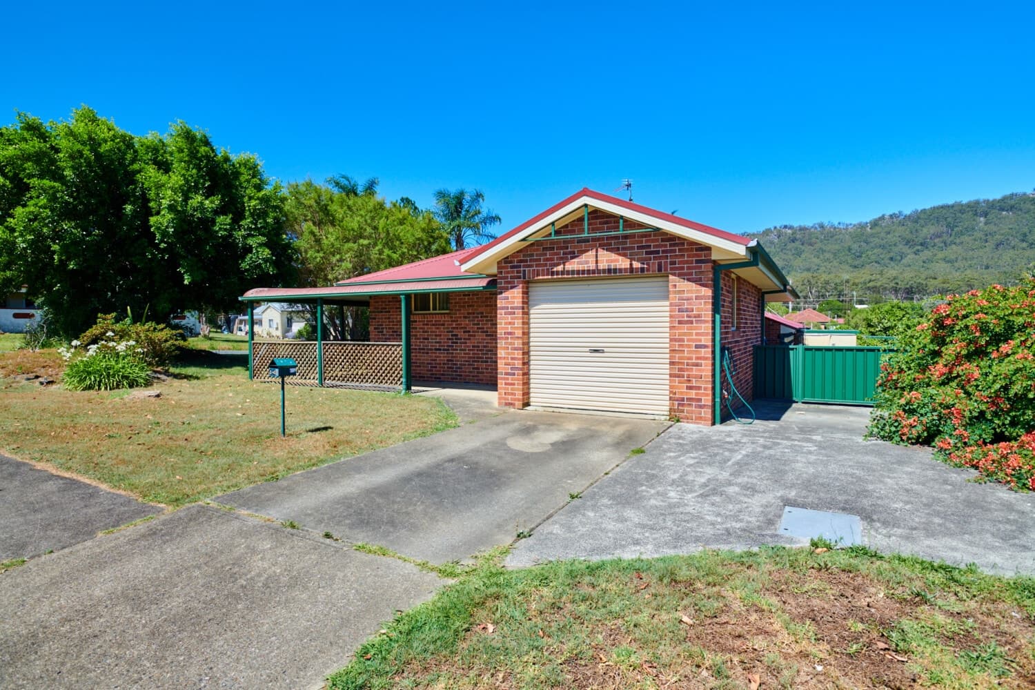 D_54 “A NICE 2 BED VILLA ”, Bulahdelah - Thumbnail 2