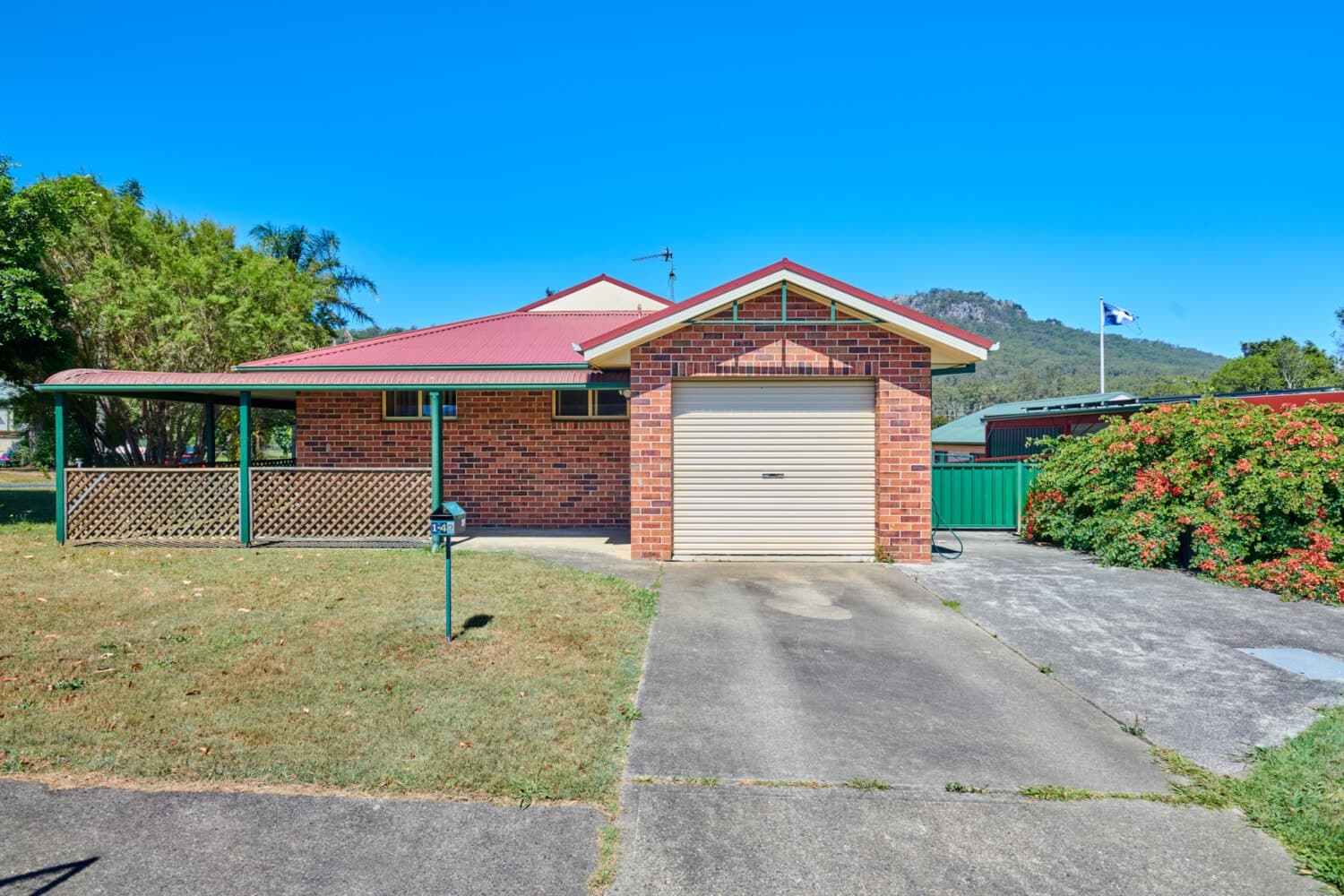D_54 “A NICE 2 BED VILLA ”, Bulahdelah - Thumbnail 4