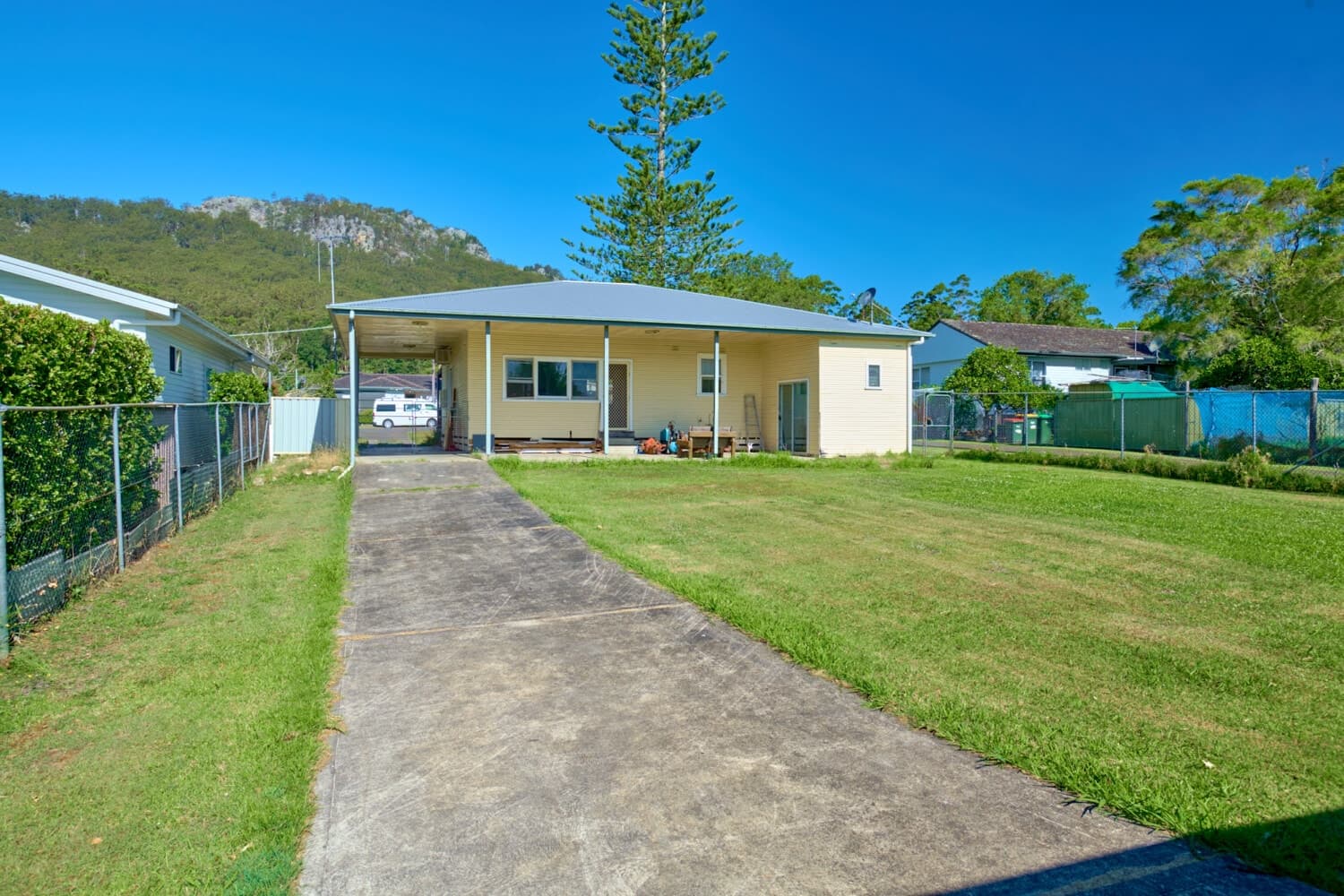 ~ GREAT LOCATION, IN NEED OF A FINISH ON RENOVATION ~, Bulahdelah - Thumbnail 8