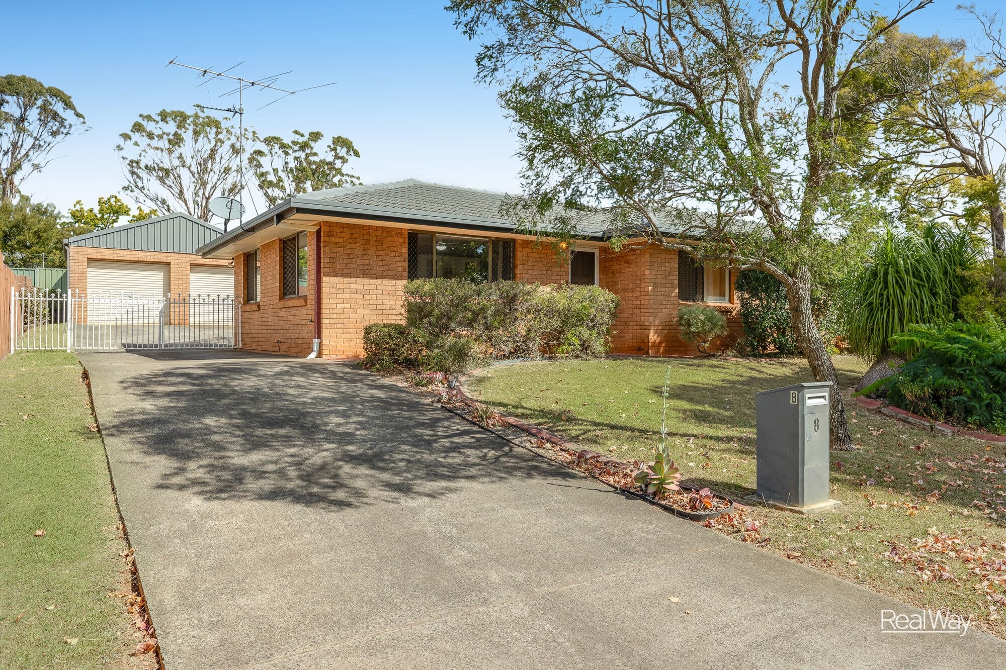 8 Champagne Crescent, Wilsonton Heights QLD 4350, Wilsonton Heights - Image 1