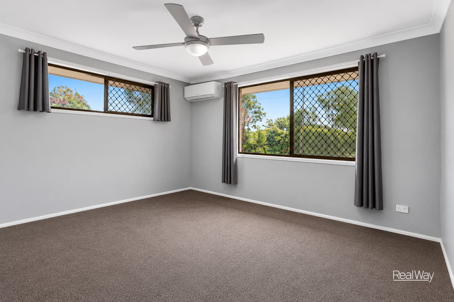 8 Champagne Crescent, Wilsonton Heights QLD 4350, Wilsonton Heights - Thumbnail 4