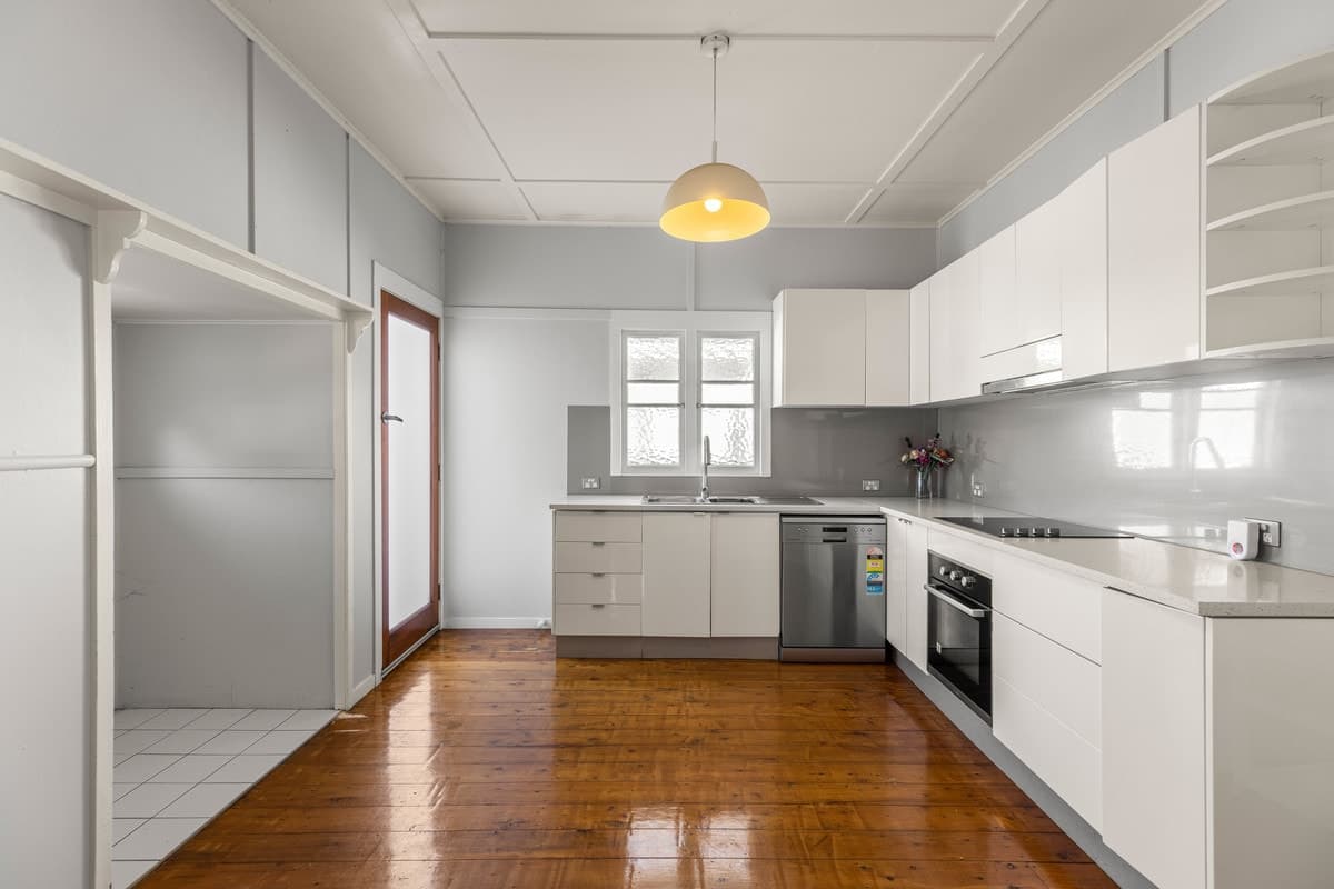 6 Cay Street, Newtown QLD 4350, Newtown - Thumbnail 2