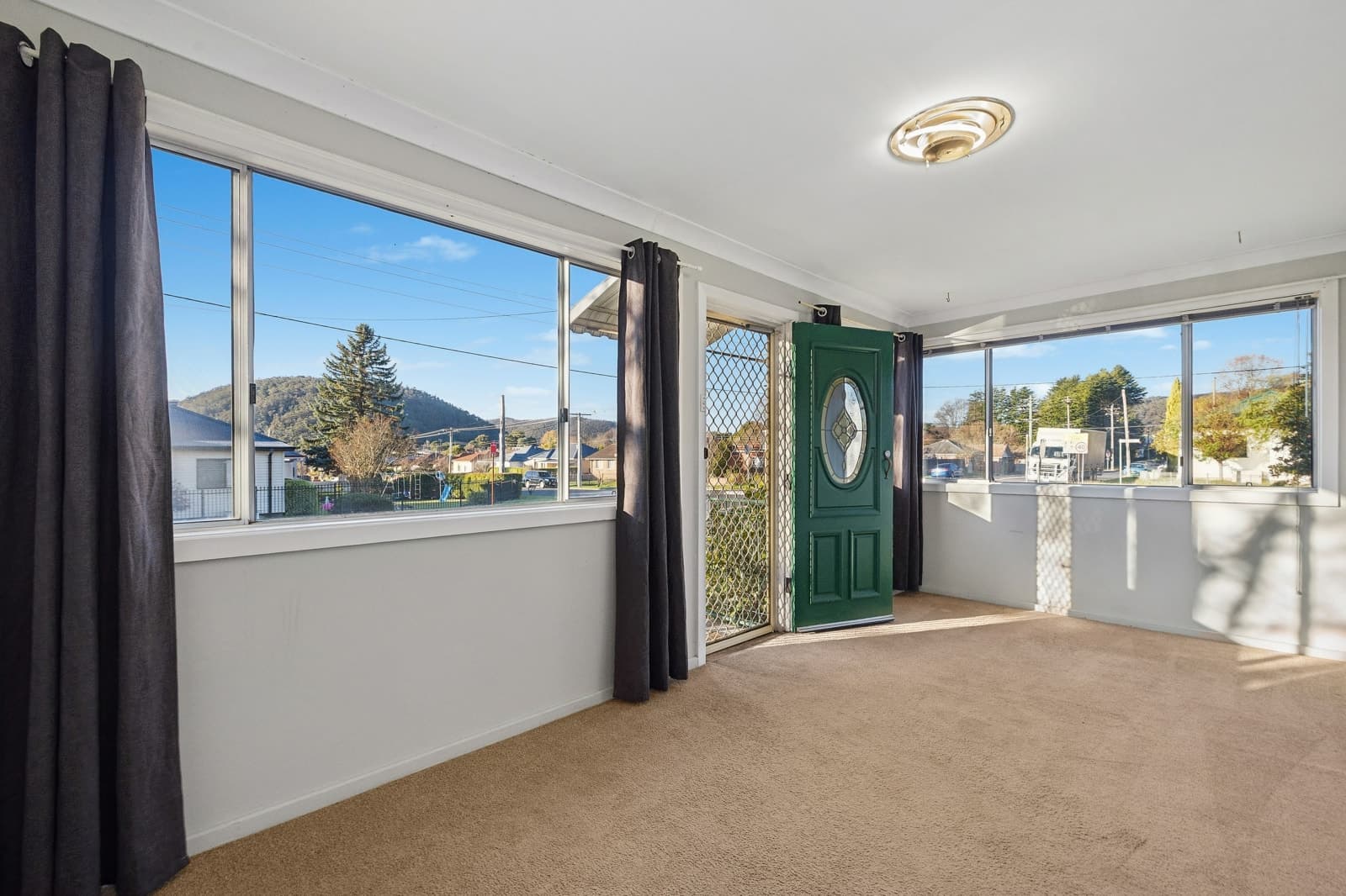 28 Rifle Parade, LITHGOW, Lithgow - Thumbnail 8