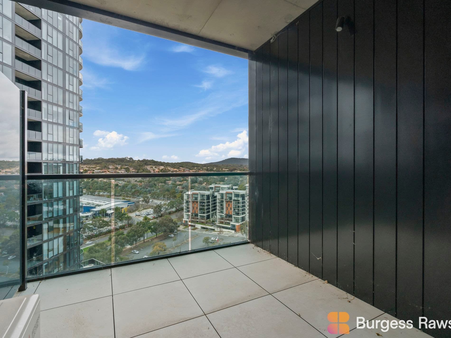 1411 / 3 Grazier Lane, BELCONNEN, Belconnen - Thumbnail 4