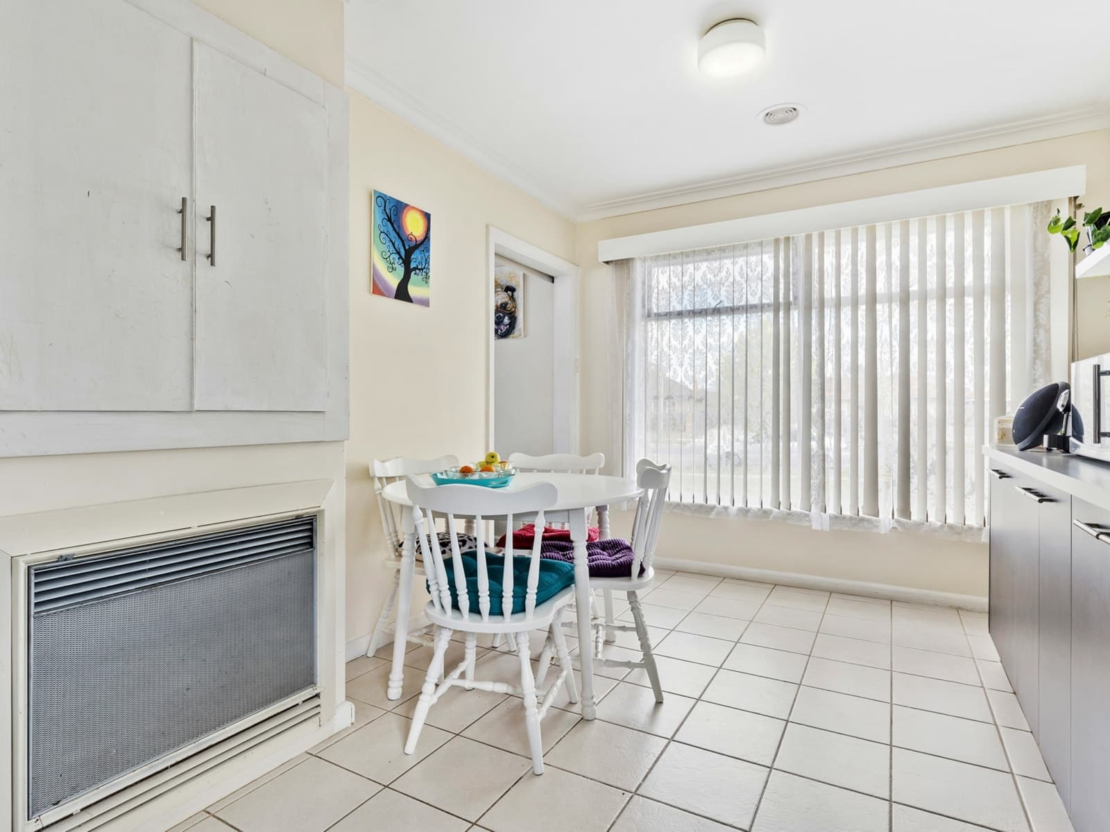 6 Cuthberts Road, ALFREDTON, Alfredton - Thumbnail 6