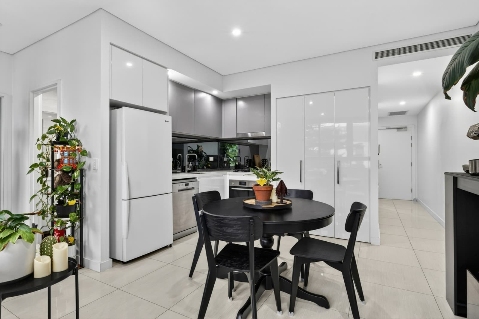 2316/1A Morton Street, PARRAMATTA, Parramatta - Thumbnail 3