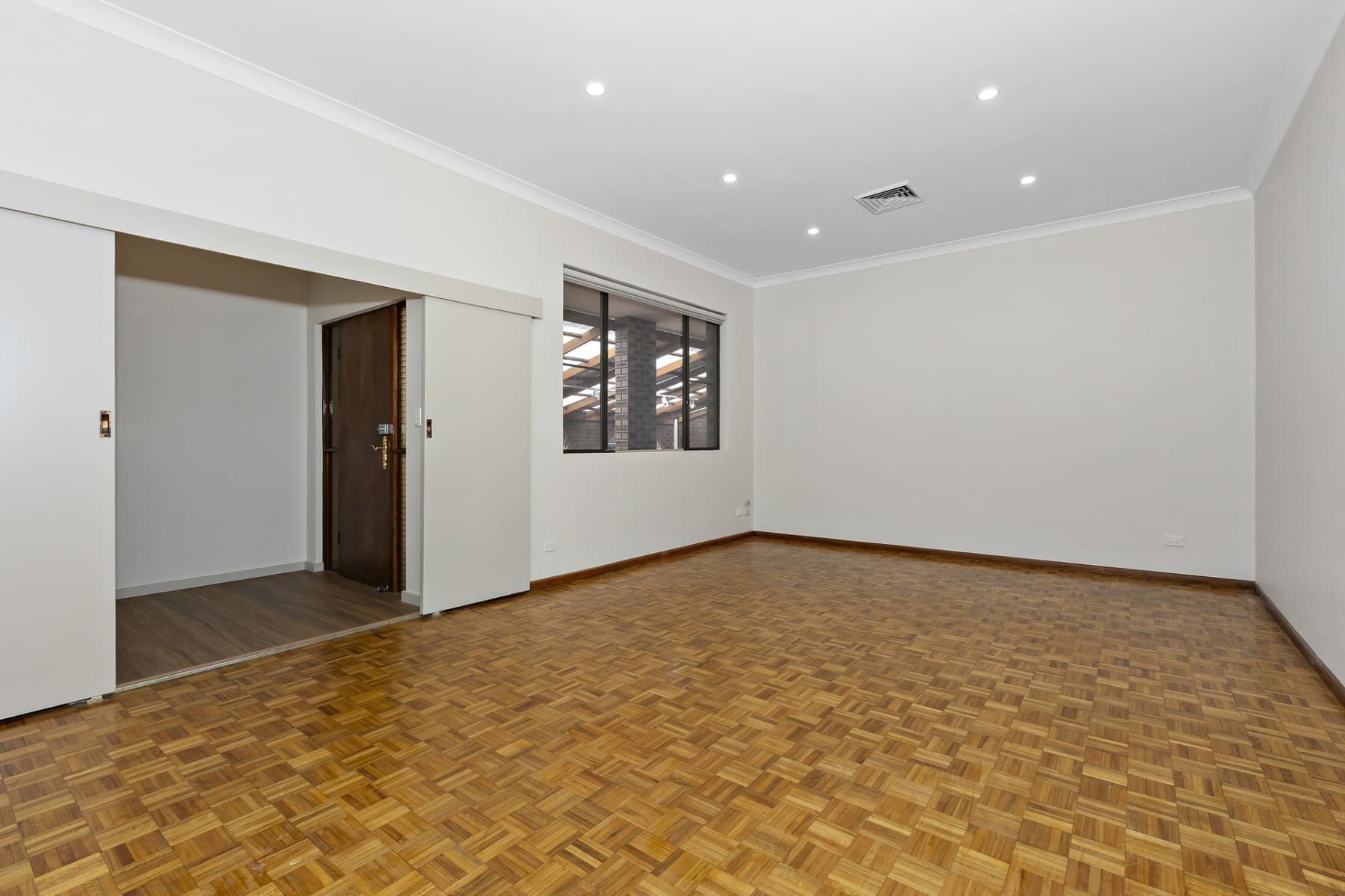 46 & 46a Braddon Street, Oxley Park - Thumbnail 5