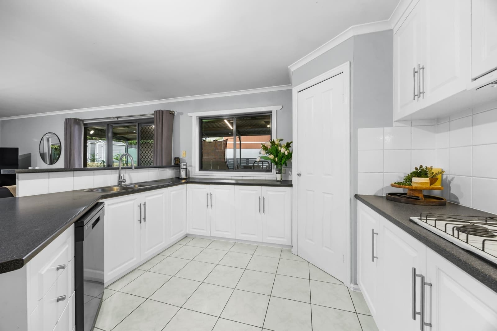 18 Manna Gum Heights, MOUNT PLEASANT, Mount Pleasant - Thumbnail 6