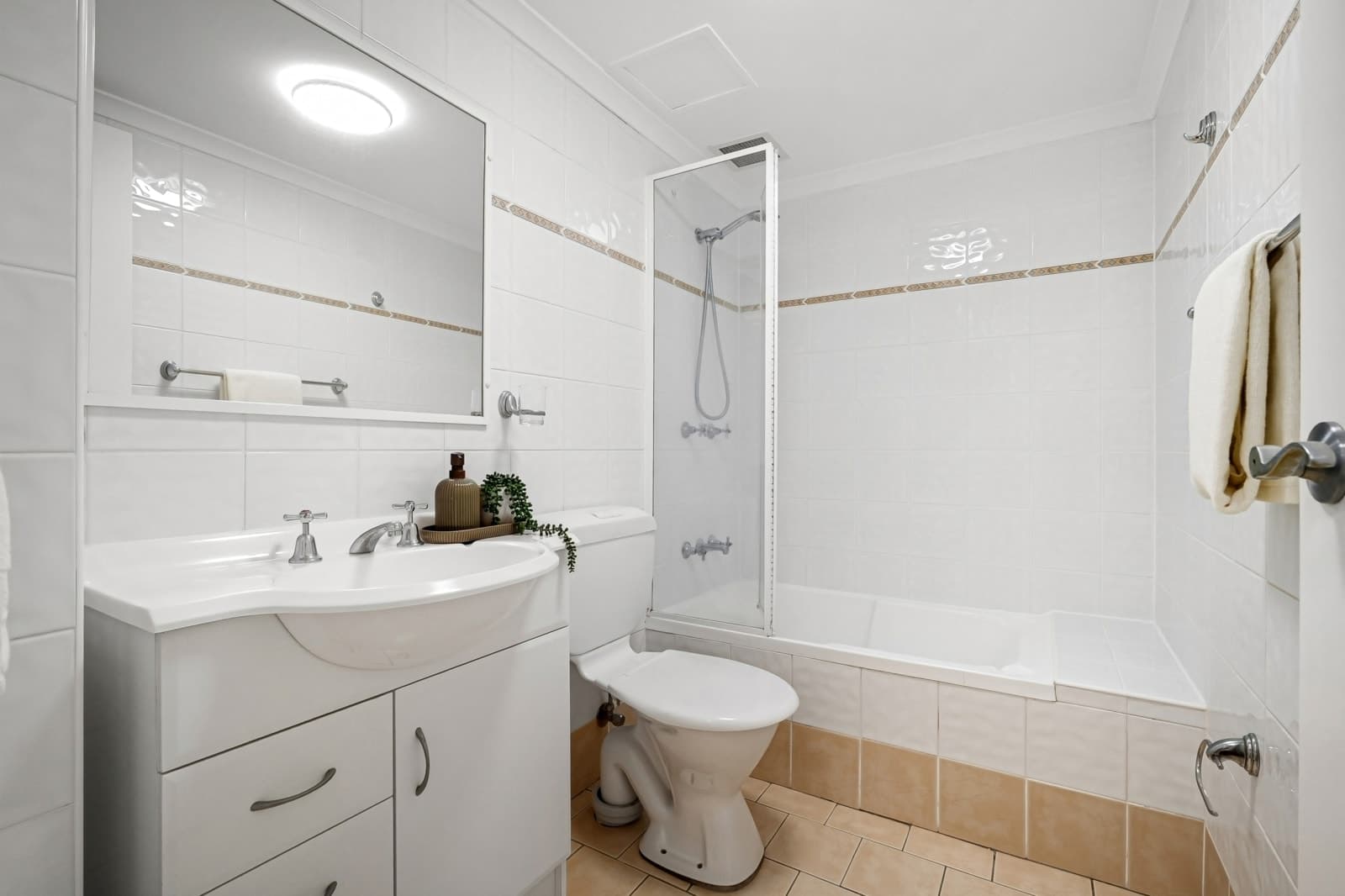 24/6-14 Park Street, SUTHERLAND, Sutherland - Thumbnail 7