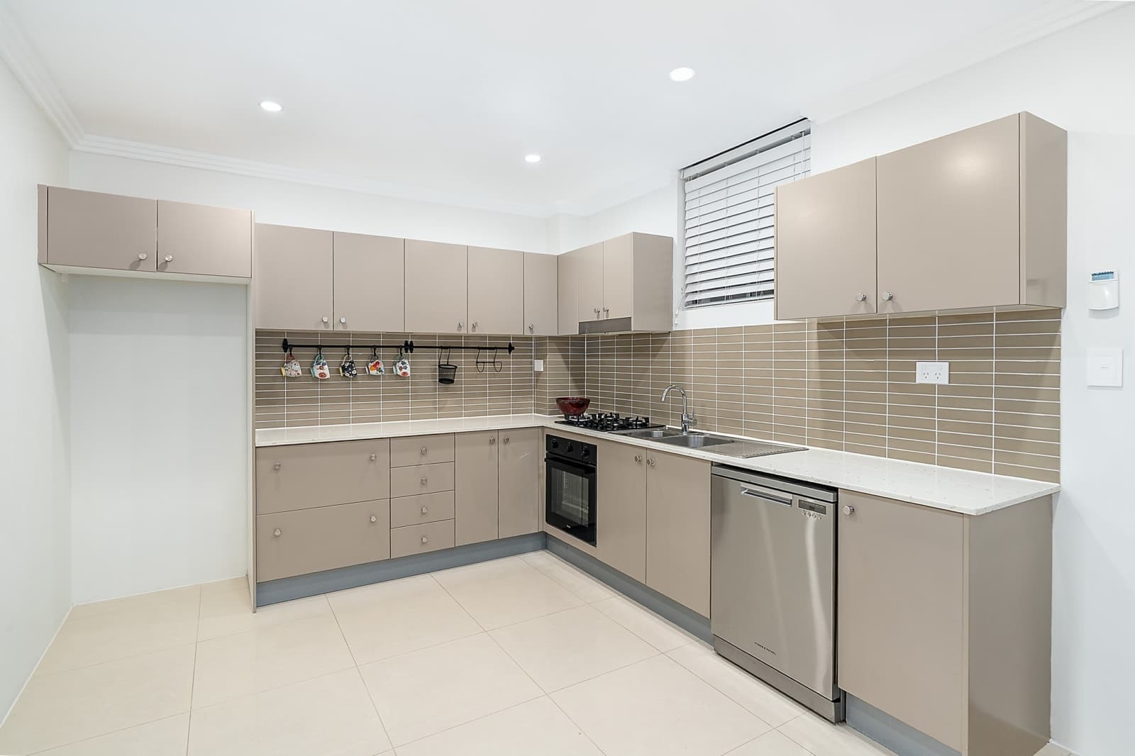 24/3 Cowell Street, GLADESVILLE, Gladesville - Thumbnail 3