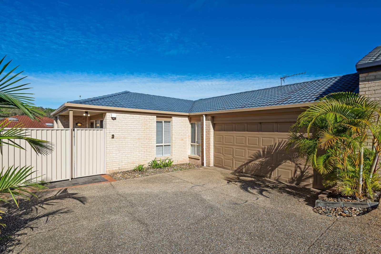 2/497 Pine Ridge Road, RUNAWAY BAY, Runaway Bay - Image 1
