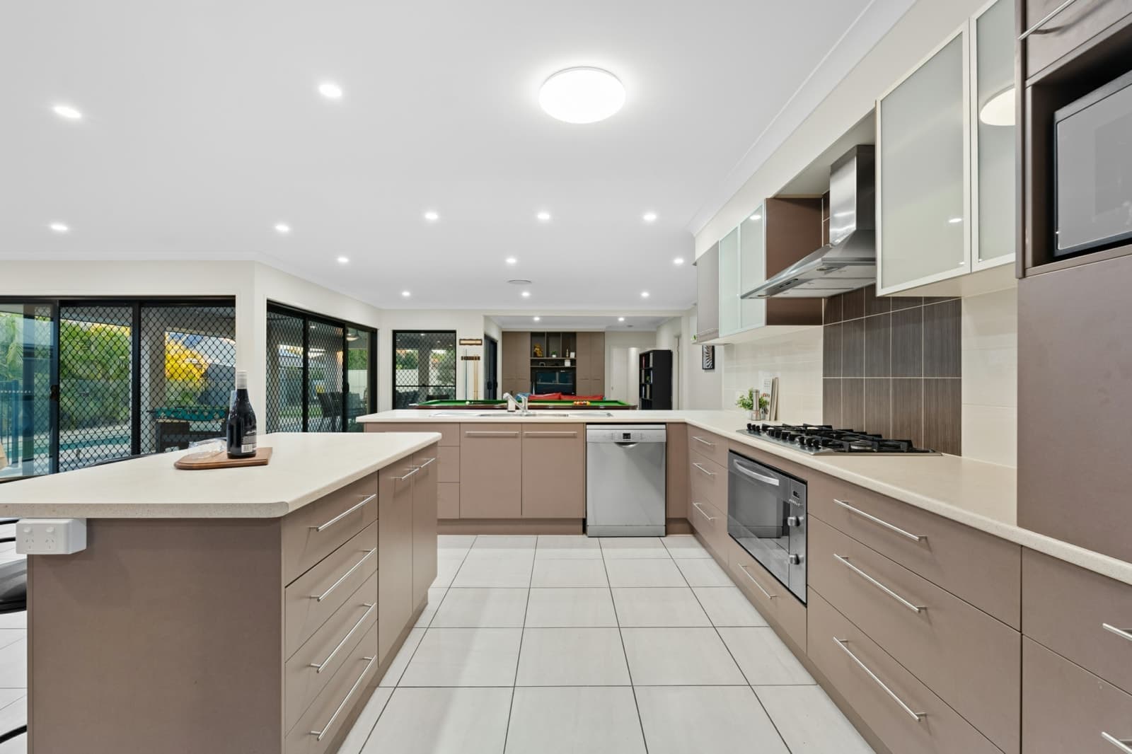 11 Auclair Street, CABOOLTURE, Caboolture - Thumbnail 3
