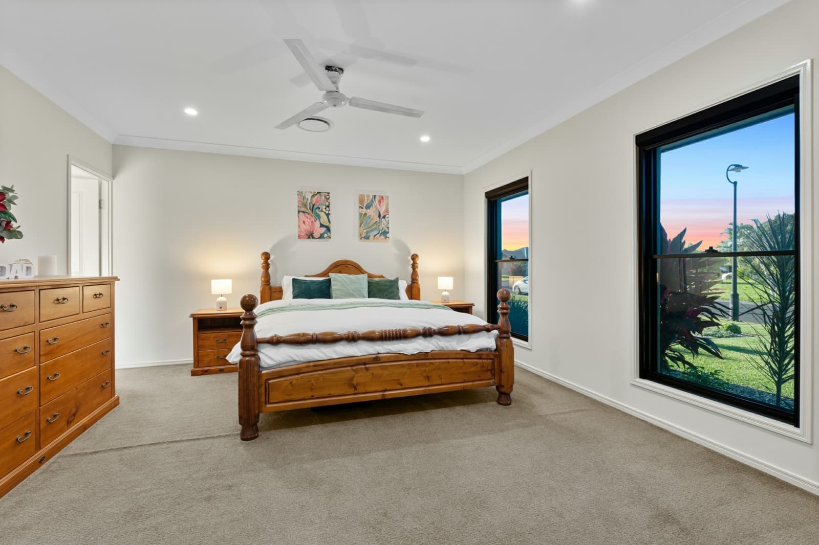 11 Auclair Street, CABOOLTURE, Caboolture - Thumbnail 4