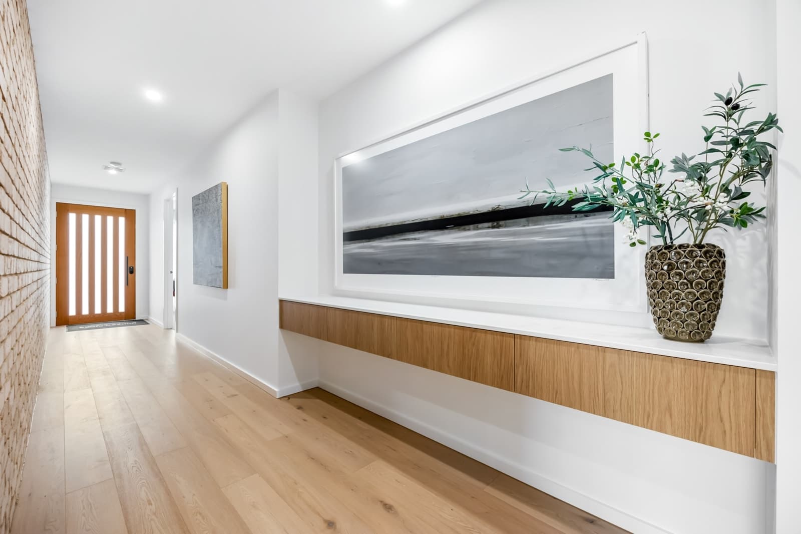 3 Penhall Way, BALLARAT EAST, Ballarat East - Thumbnail 2