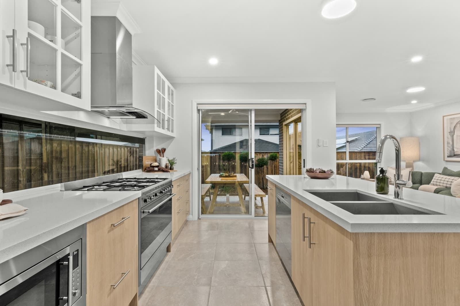 24 Tanika Street (Gables), BOX HILL, Box Hill - Thumbnail 7