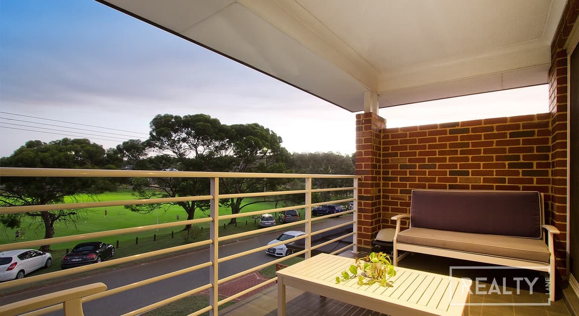 3B Bartlett Crescent, Karrinyup 6018, Karrinyup - Thumbnail 5
