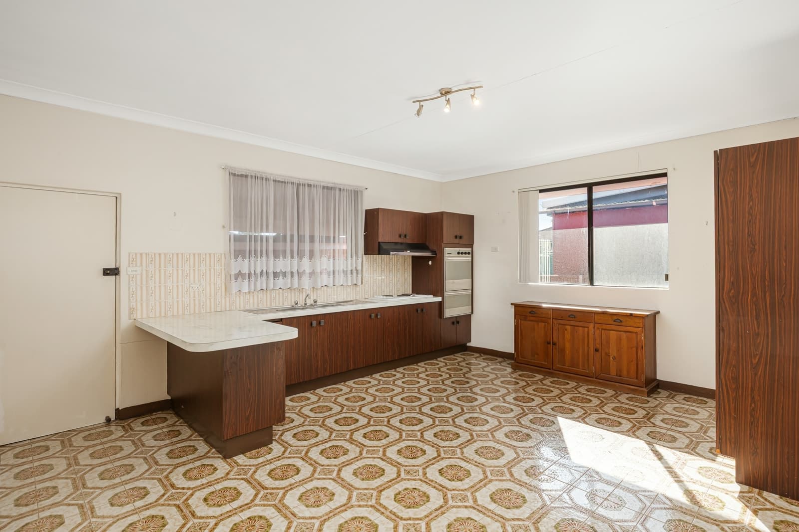 4 Crawley Street, MERRYLANDS, Merrylands - Thumbnail 4