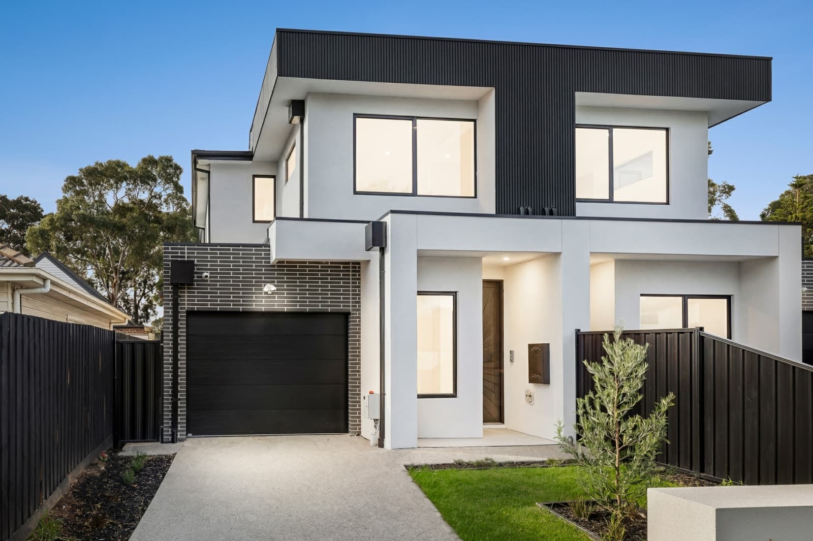 16B Elora Road, OAKLEIGH SOUTH, Oakleigh South - Image 1