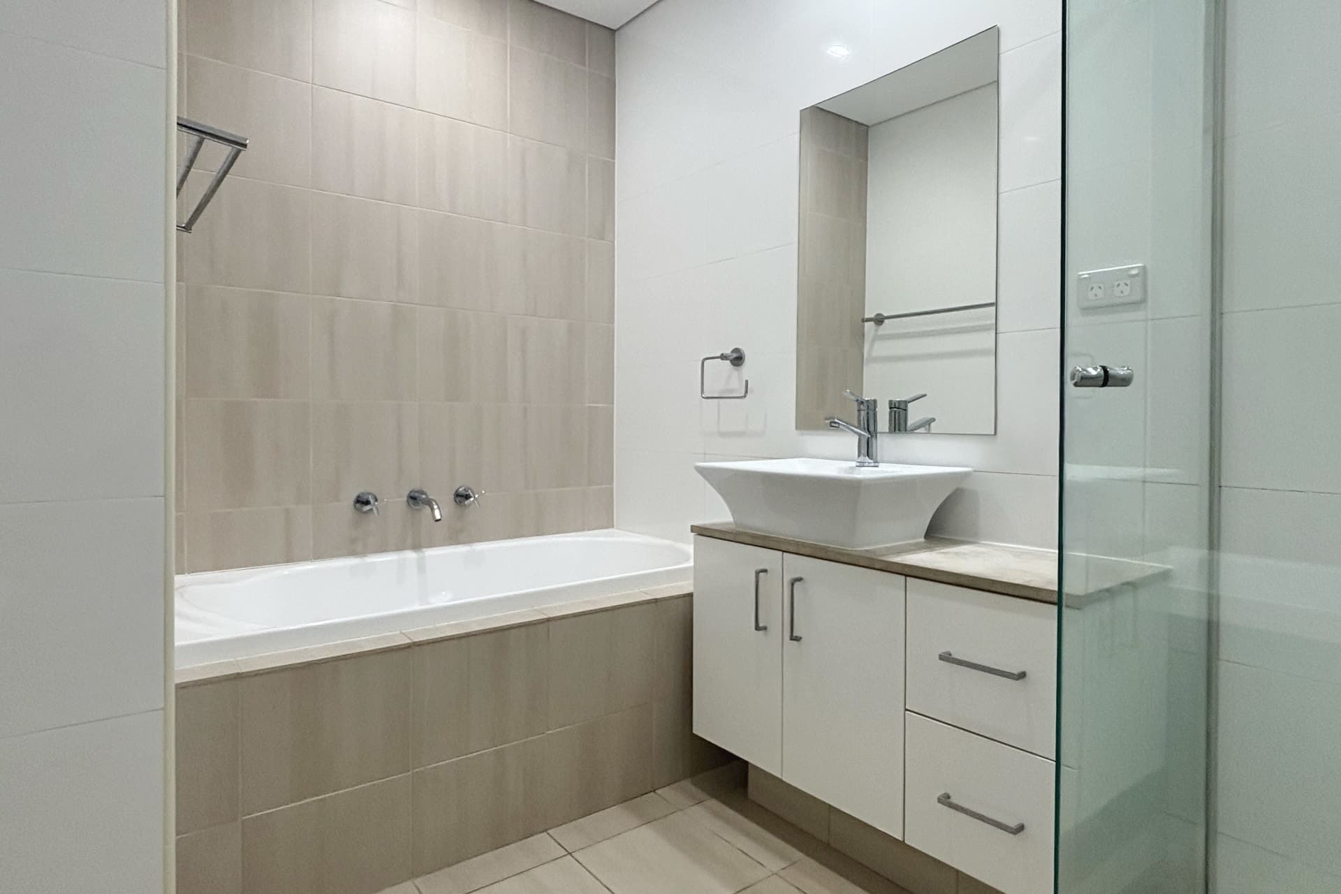 5/39 - 41 Lagoon Street, Narrabeen - Thumbnail 4