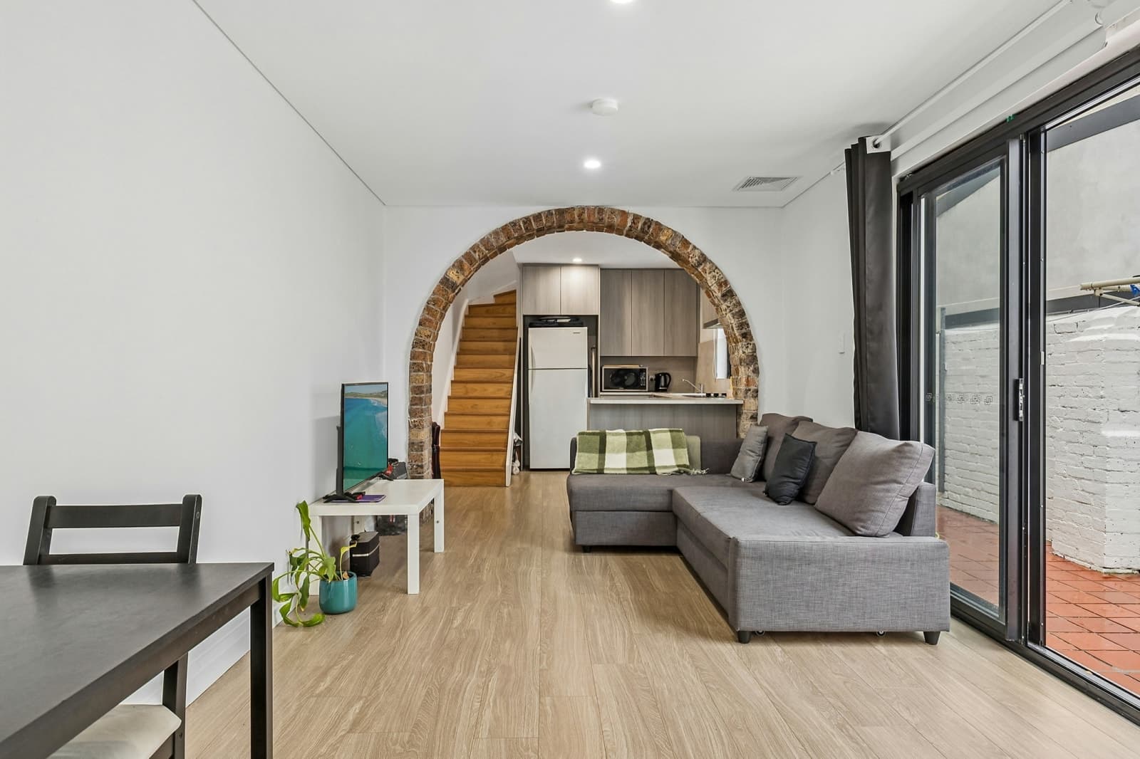 713 South Dowling Street, REDFERN, Redfern - Thumbnail 2