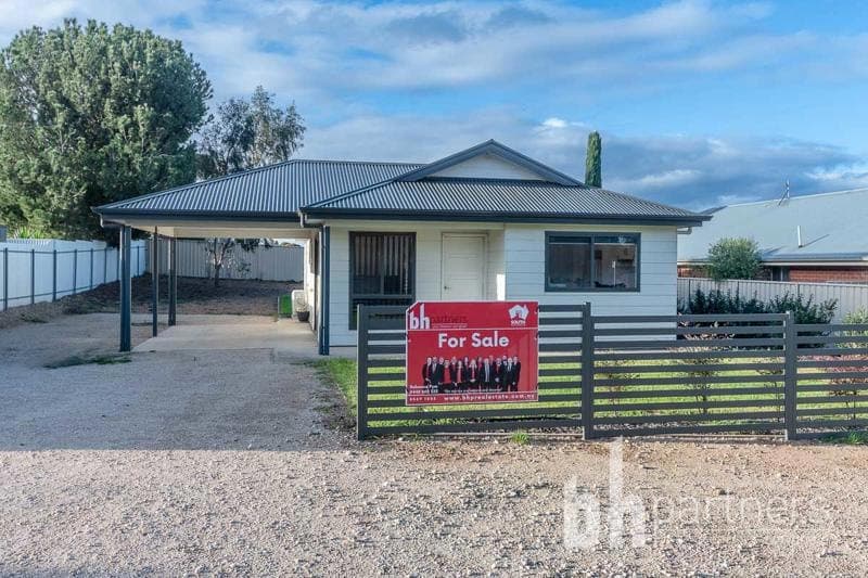 31 North Terrace, Mannum SA, Mannum - Image 1