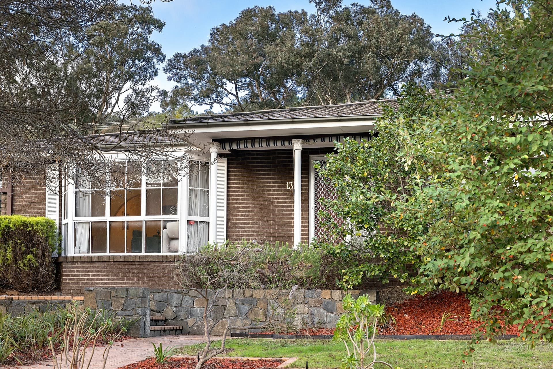13 Courtice Close, Fadden, Fadden - Thumbnail 2