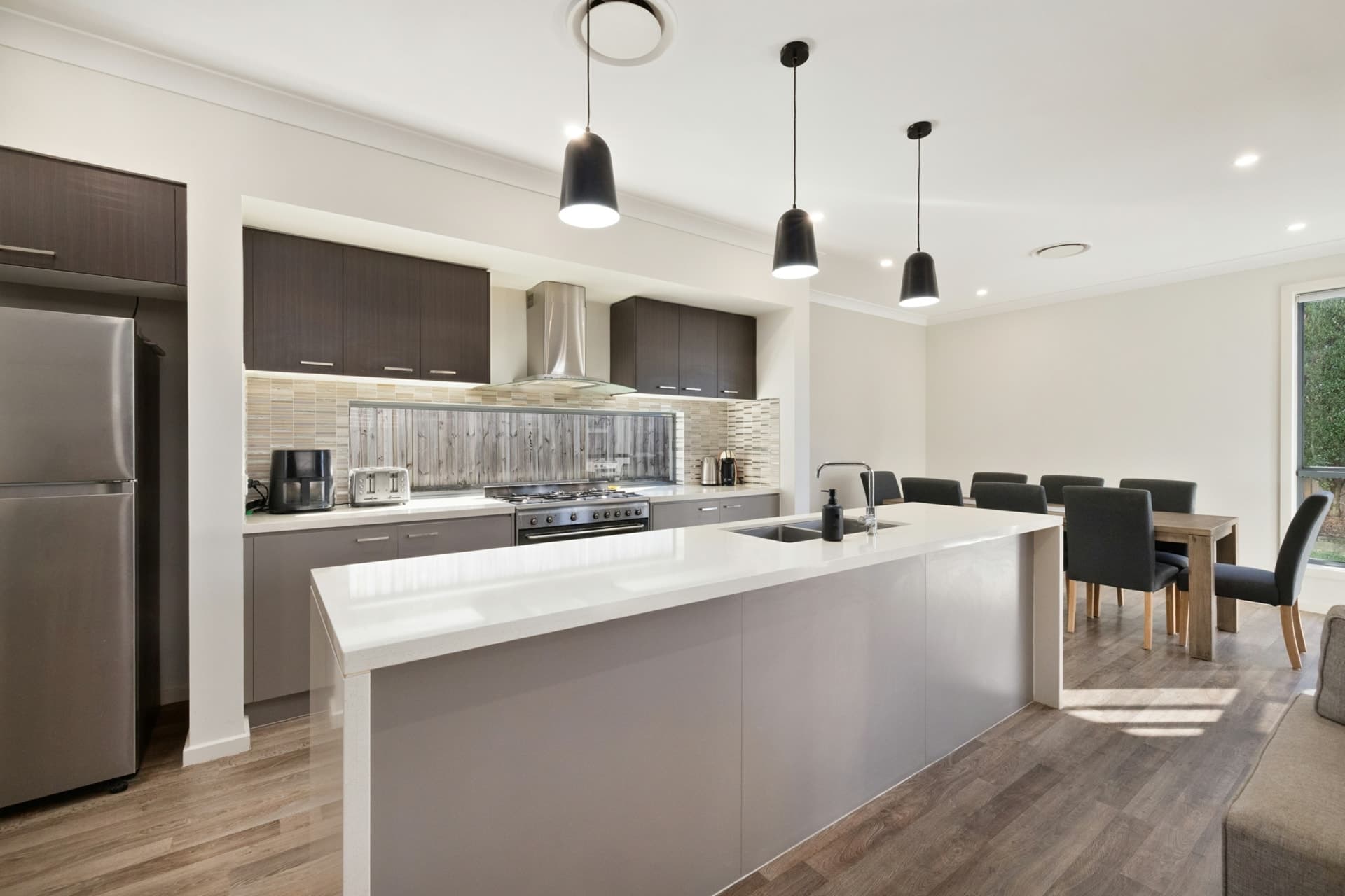6 Orchard Street, Warriewood, Warriewood - Thumbnail 2