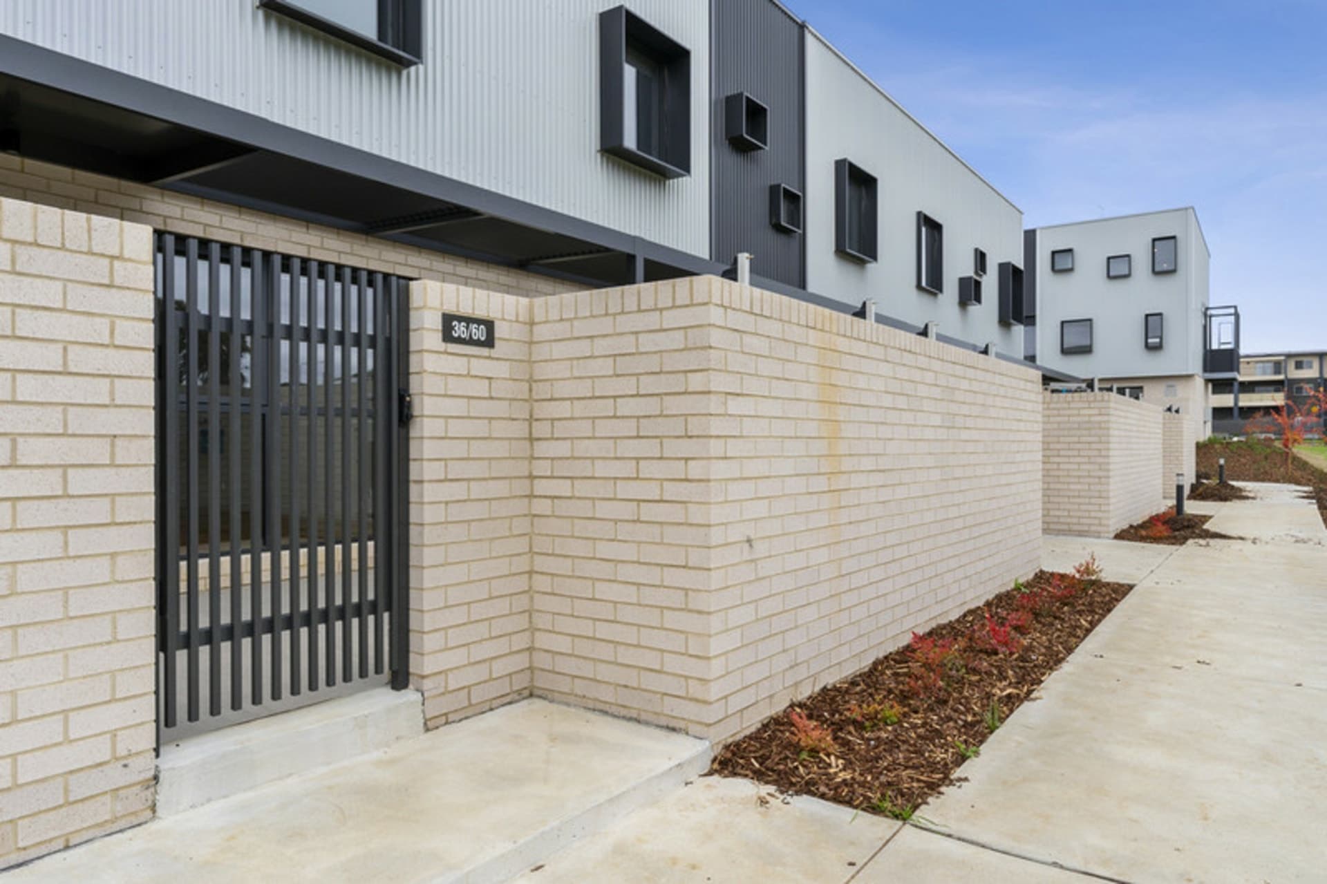 36/60 Kingsland Parade, Casey, Casey - Thumbnail 2