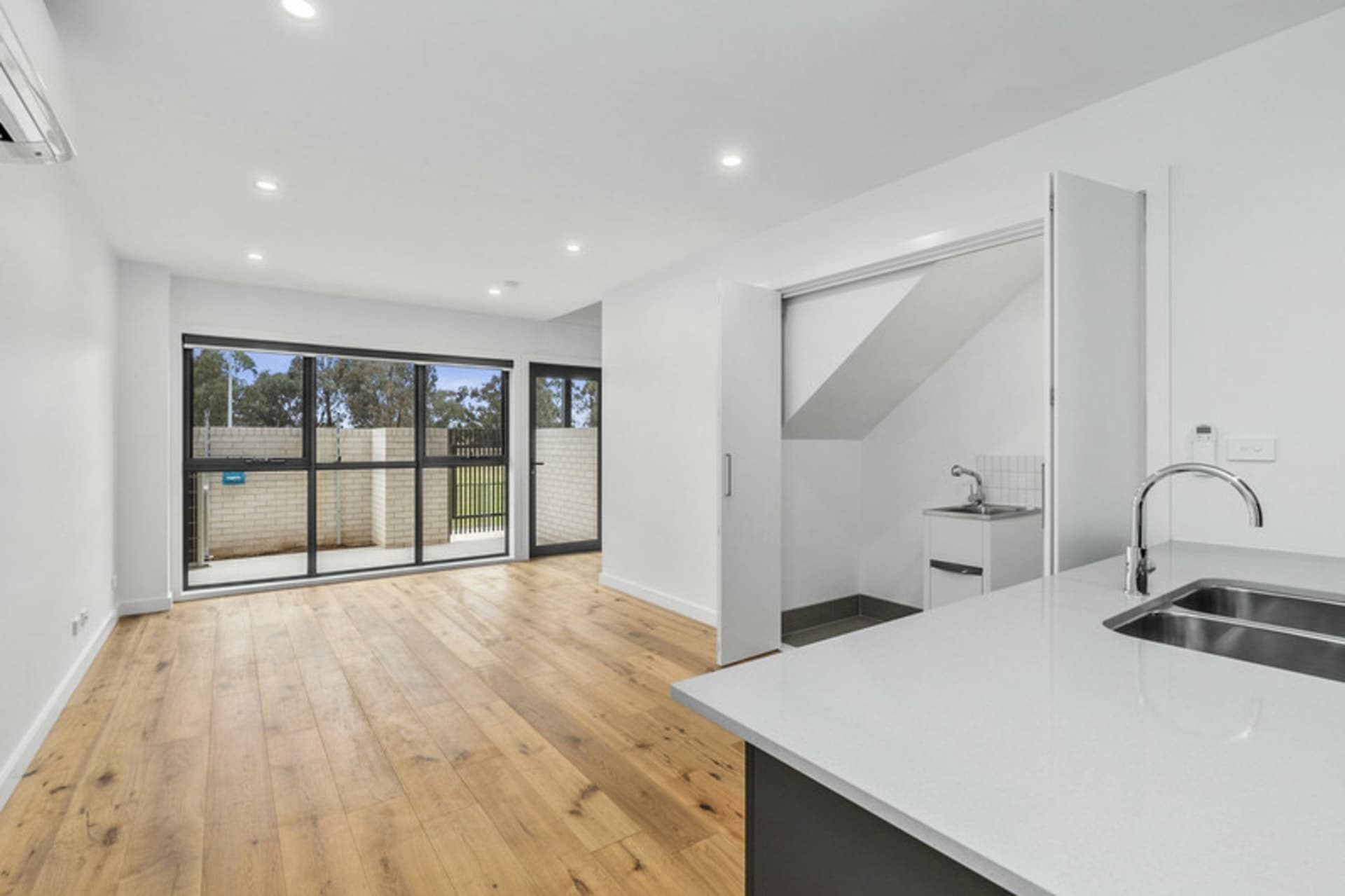 36/60 Kingsland Parade, Casey, Casey - Thumbnail 4