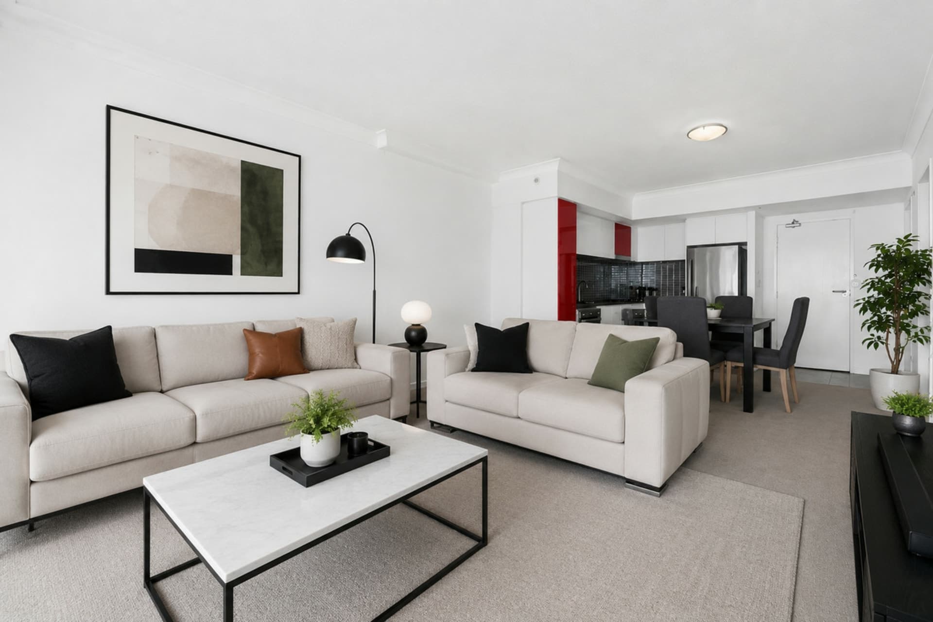 22407/5 Lawson Street, Southport, Southport - Thumbnail 4
