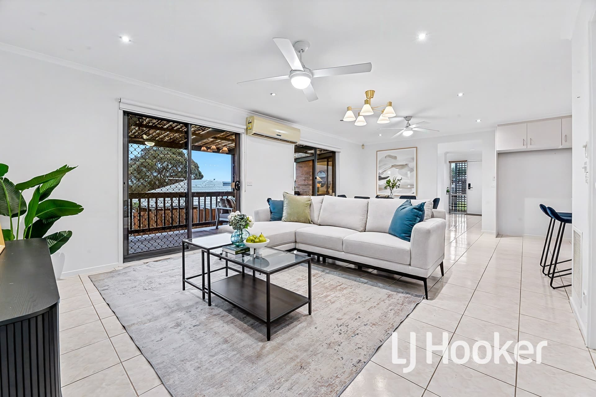 69 Horizon Boulevard, Hampton Park, Hampton Park - Thumbnail 2