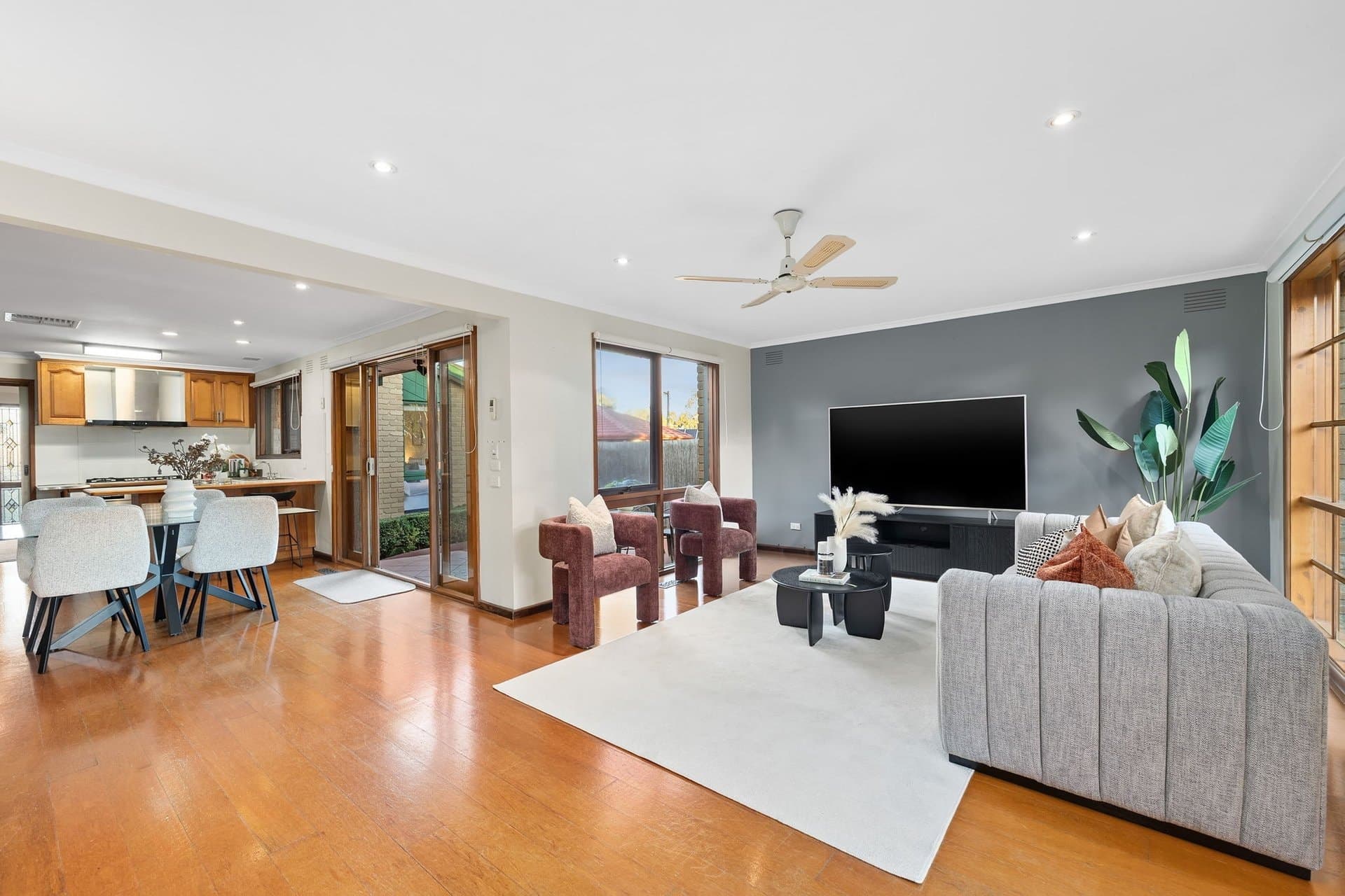 3 Regan Court, Bundoora - Thumbnail 2